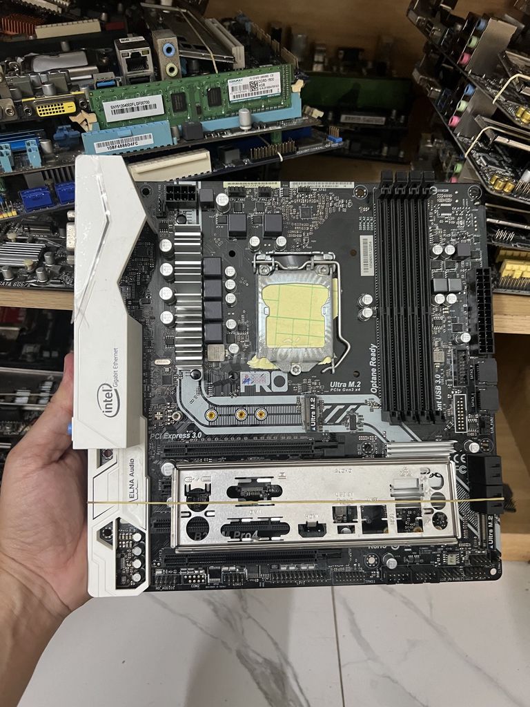 Mainboard  B250 zin đẹp. Mua bán Linh kiện (RAM, Card...) tại Quận Tây Hồ Hà Nội được đăng bởi MayTinhGiaReHaNoi hình 1