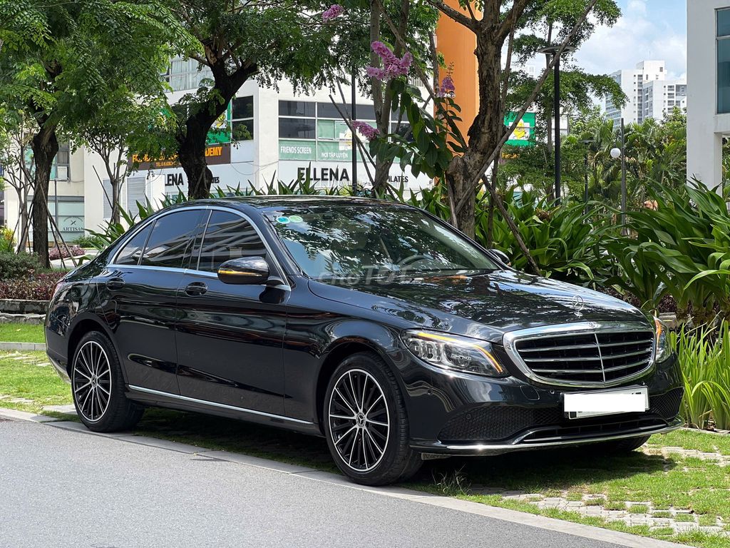 C200 Exclusive 2019  - 36.000miles Zin mới. Mua bán Ô tô tại Quận 7 Tp Hồ Chí Minh được đăng bởi tuấn anh hình 2