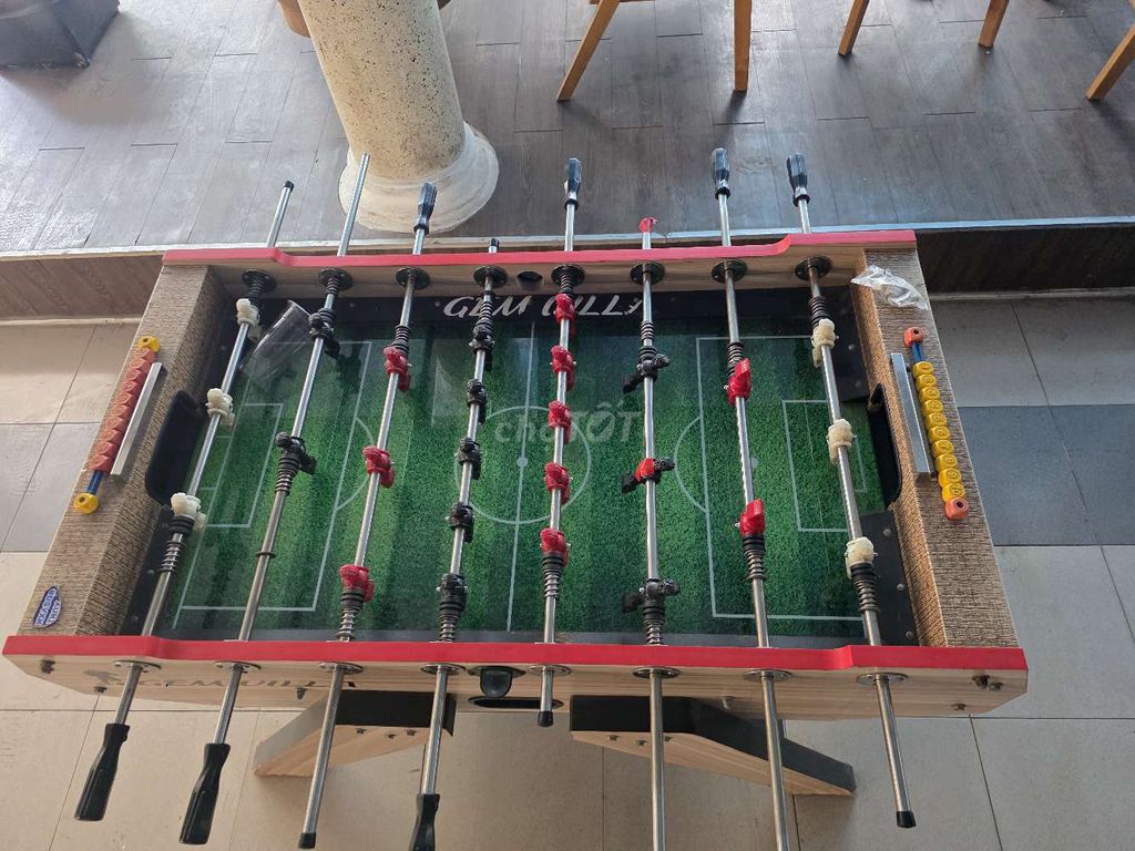 Bàn bi lắc gỗ màu nâu đã sử dụng. Mua bán Sở thích khác tại Thành phố Thủ Đức Tp Hồ Chí Minh được đăng bởi Nguyễn Trung Hiếu hình 1