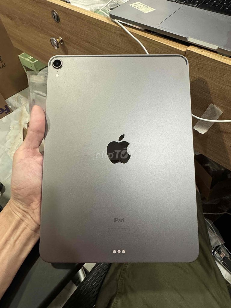 ipad pro 11 2018 64gb 4g silver pin 90%