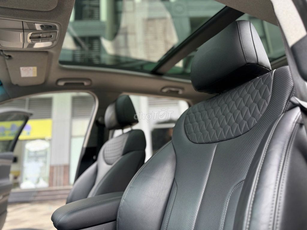 Hyundai Santa Fe 2019 2.2D Premium - 80000 km. Mua bán Ô tô tại Quận Long Biên Hà Nội được đăng bởi Lê Anh hình 9