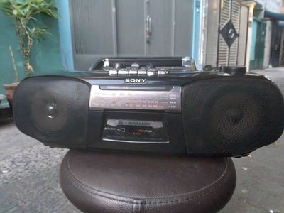 Sony CFS-B5S MK2 Cassette Record Radio FM/MW/SW1/2
