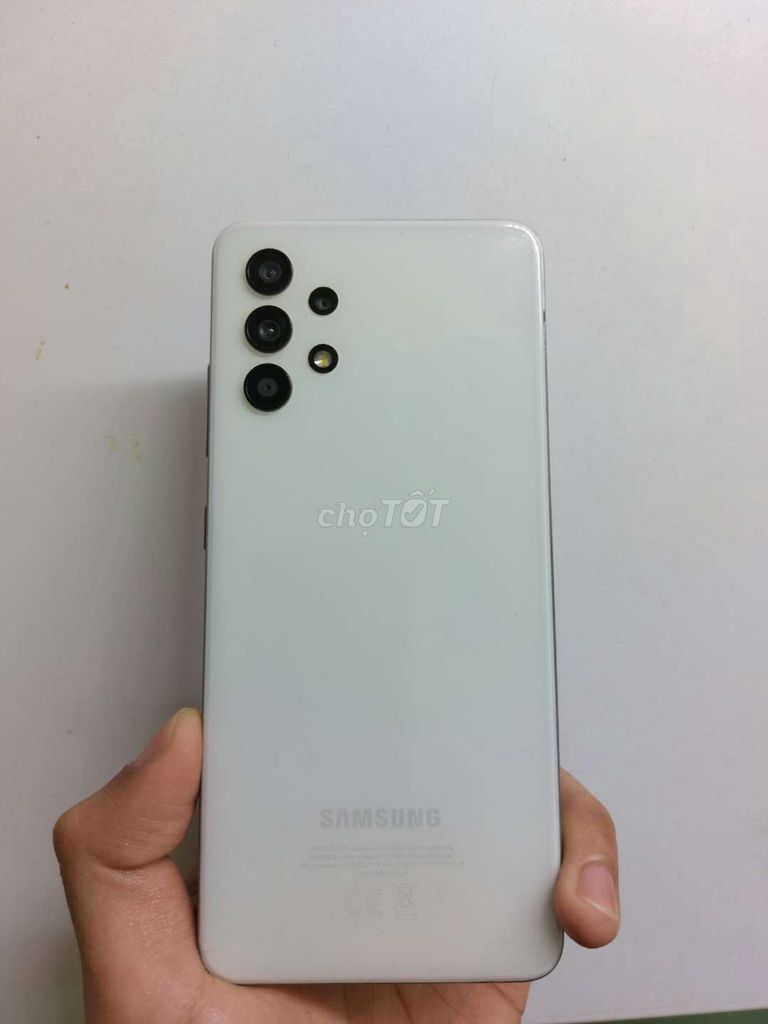Samsung Galaxy A32 Trắng. Mua bán Điện thoại tại Quận Đống Đa Hà Nội được đăng bởi duc hình 1