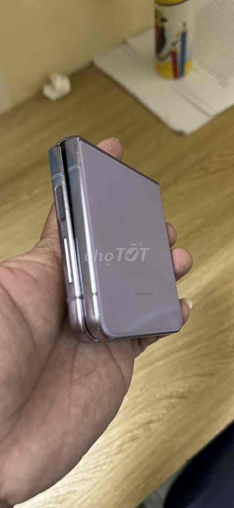 Samsung Z Flip4 Tím. Mua bán Điện thoại tại Quận Nam Từ Liêm Hà Nội được đăng bởi Phùng Hồng thái hình 1