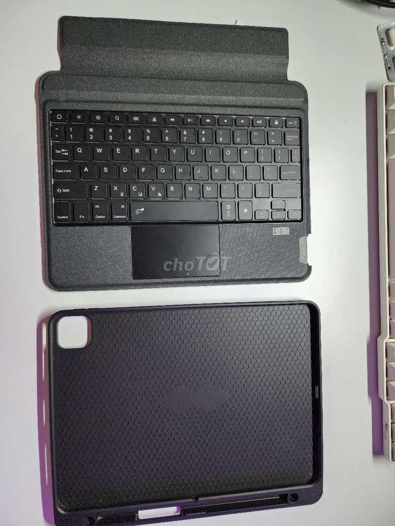 Apple pencil 2 + case bàn phím có touchpad