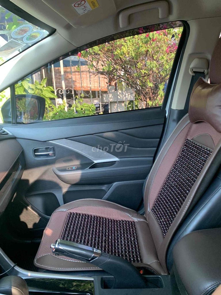 Mitsubishi Xpander Cross 2020 AT - 71000 km. Mua bán Ô tô tại Quận 7 Tp Hồ Chí Minh được đăng bởi Quốc Anh hình 8