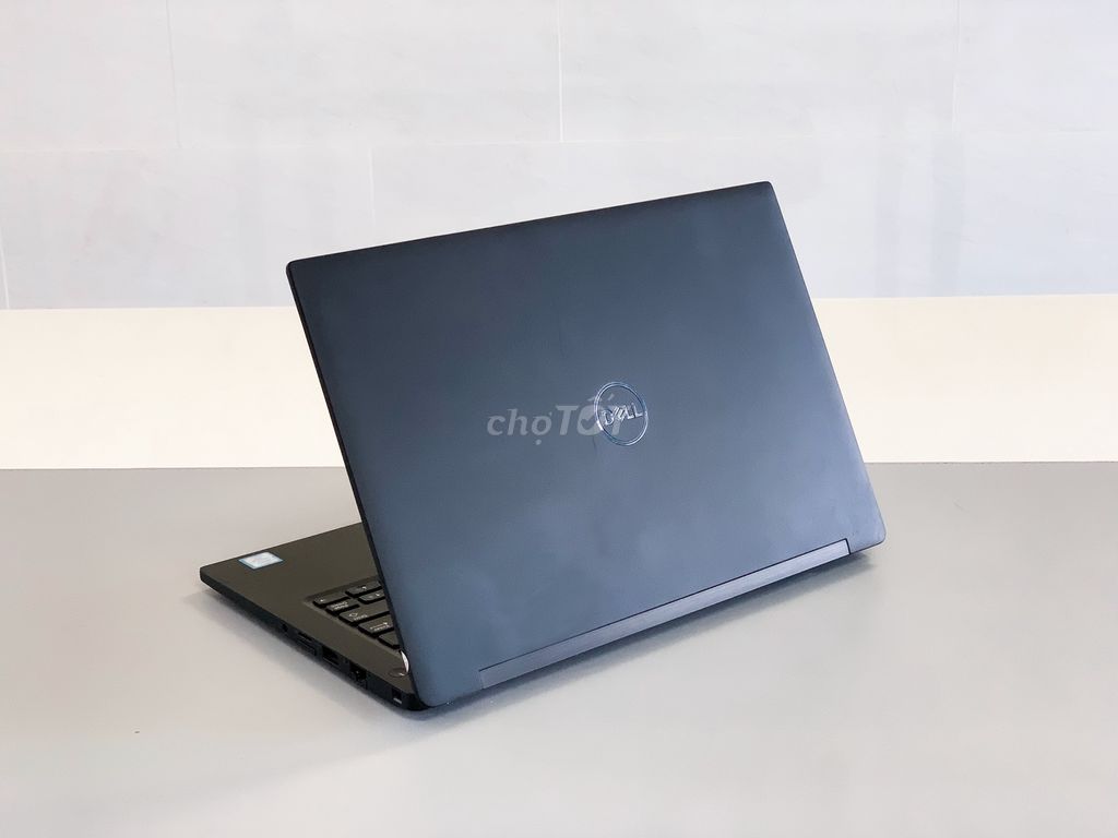 Dell Latitude 7290 - Mỏng nhẹ, văn phòng mượt mà