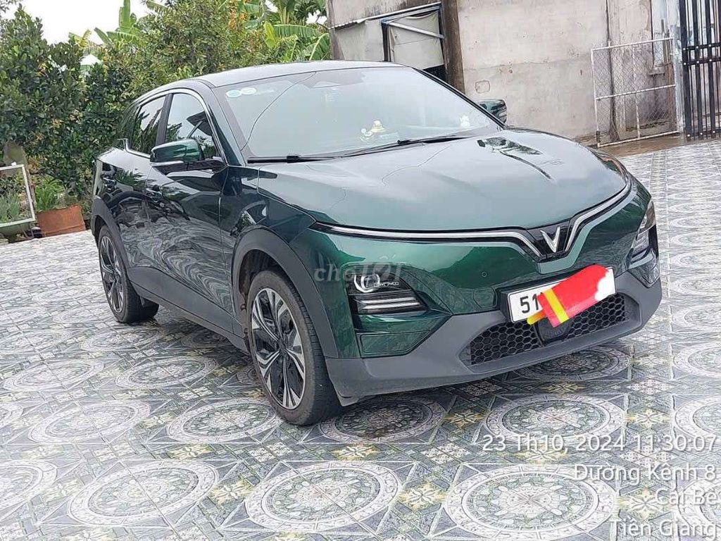 VinFast VF6 Plus Xanh rêu. Mua bán Ô tô tại Quận 8 Tp Hồ Chí Minh được đăng bởi VinFast Đại Lộc hình 2