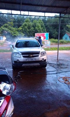 Chevrolet Captiva Bạc