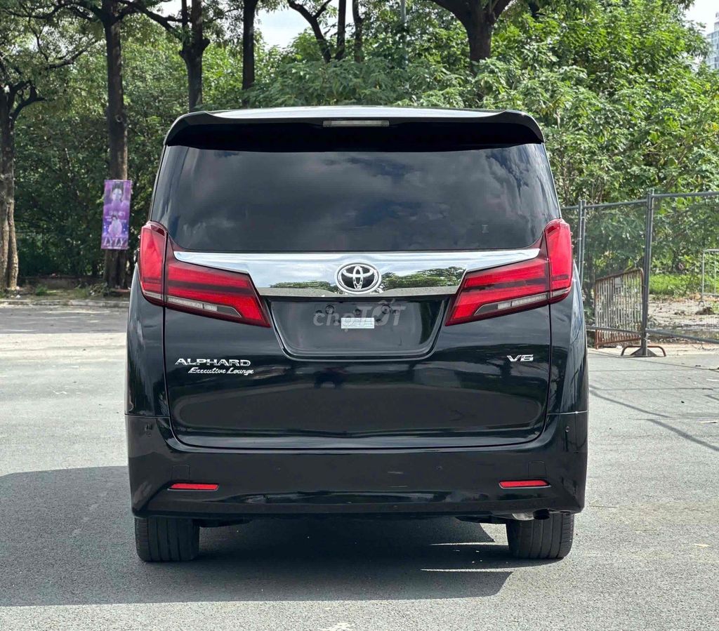 Toyota Alphard 3.5V6 sx 2018 màu đen. Mua bán Ô tô tại Quận Cầu Giấy Hà Nội được đăng bởi Cao Quý hình 7