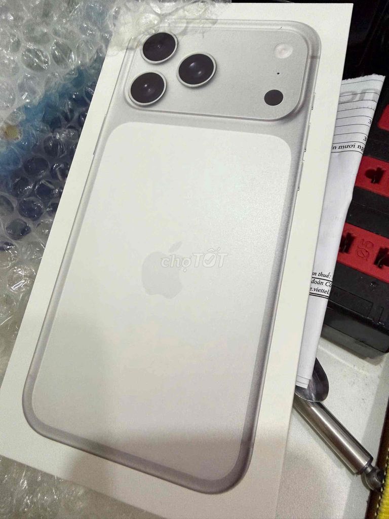 iPhone 17 Promax 256GB Mới 100%. Mua bán Điện thoại tại Quận Tân Phú Tp Hồ Chí Minh được đăng bởi Tiêu Hữu Văn hình 1