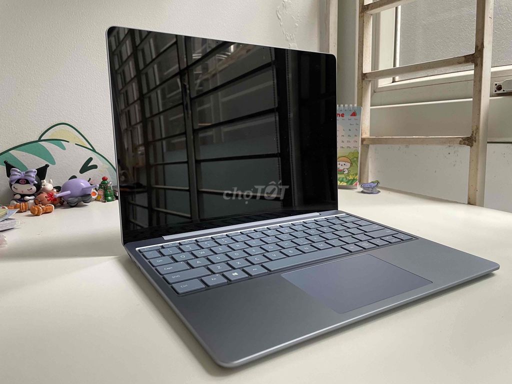 Microsoft Surface Laptop Go i5 12.5 inch 8GB/128GB. Mua bán Laptop tại Quận Thanh Xuân Hà Nội được đăng bởi Ngọc hình 1