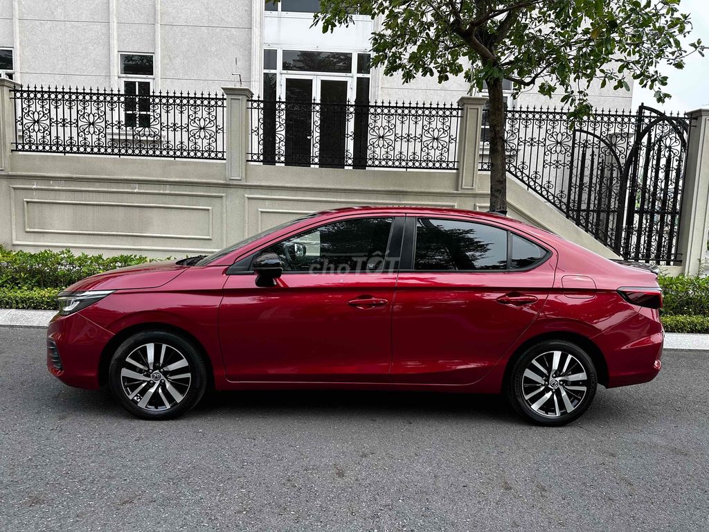 Хонда Сити RS 2022 Автоматическая красная 84 тыс. км