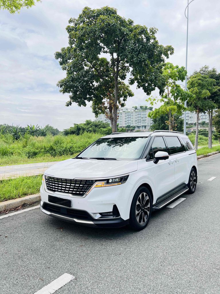 Kia Carnival 2023 Signature 2.2D - 46000 km. Mua bán Ô tô tại Thành phố Thủ Đức Tp Hồ Chí Minh được đăng bởi Trần Tâm Review hình 1