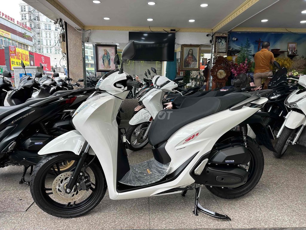 SH 150i ABS + HSTC 2020 Trắng Đen BSTP Chính Chủ. Mua bán Xe máy tại Quận Phú Nhuận Tp Hồ Chí Minh được đăng bởi Ngô Hà hình 1
