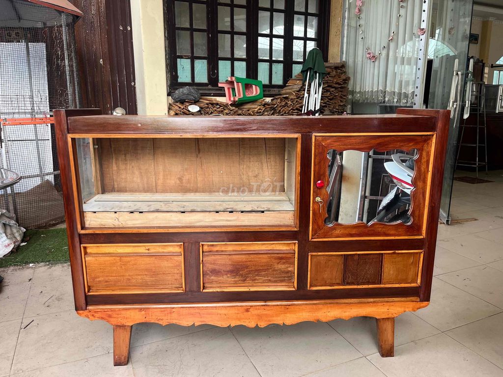 Tủ lúp-pê xưa Gỗ Căm Xe. Mua bán Tủ, kệ gia đình tại Thành phố Sóc Trăng Sóc Trăng được đăng bởi  Đồ Cũ Phú Quý Sóc Trăng hình 1