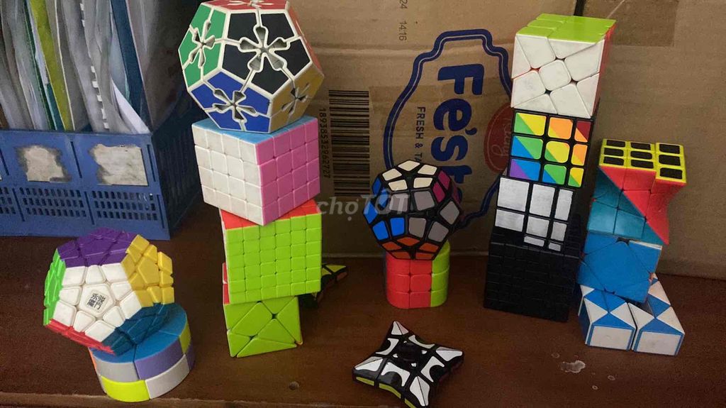 17 cục rubik