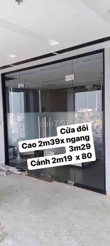 Thanh lý bộ cửa cường lực 2m39 x 3m29