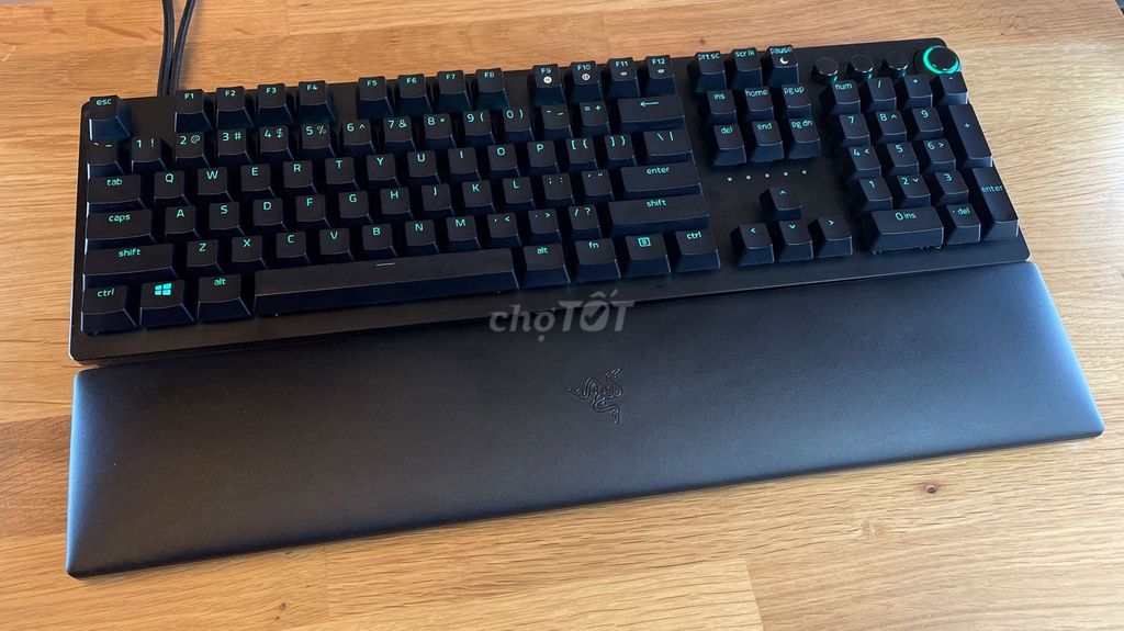 Bàn phím cơ Razer Huntsman V2 Đen Clicky(tím). Mua bán Phụ kiện (Màn hình, Chuột...) tại Quận 11 Tp Hồ Chí Minh được đăng bởi Bùi Trung Hiếu hình 1