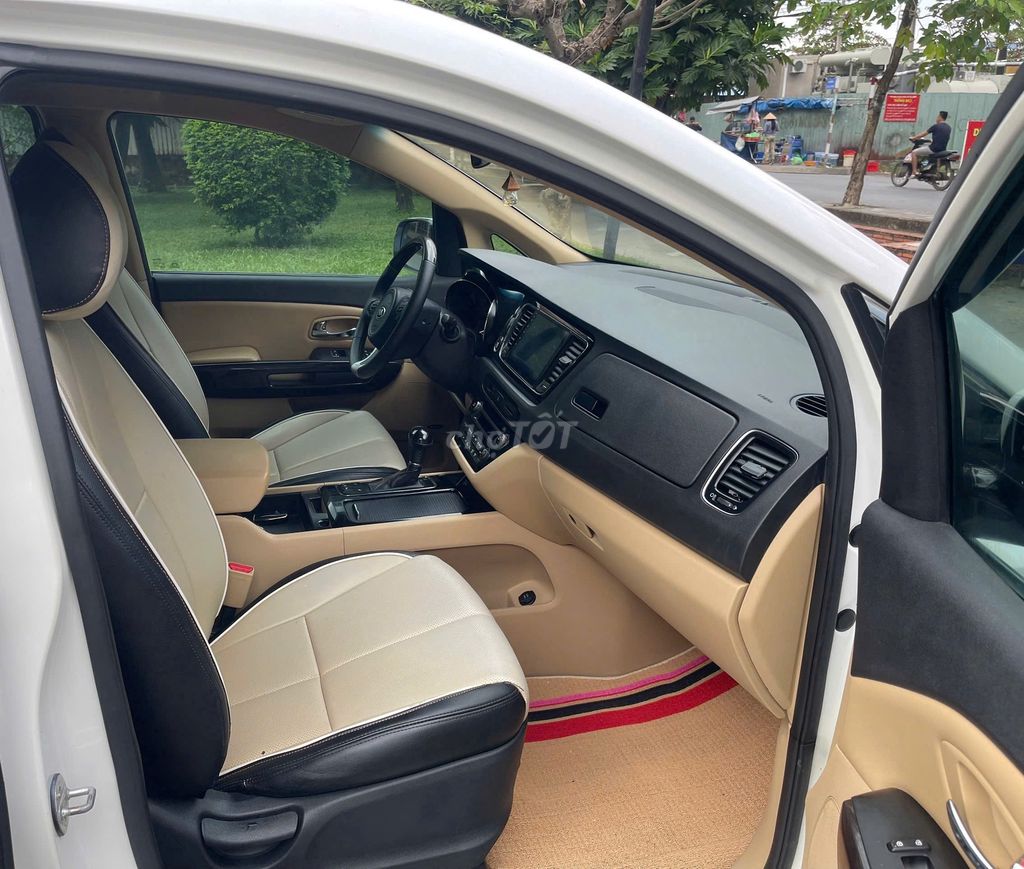 Kia Sedona 2017 FULL DẦU TRẮNG. Mua bán Ô tô tại Quận 12 Tp Hồ Chí Minh được đăng bởi NHI Ô TÔ AN SƯƠNG hình 8