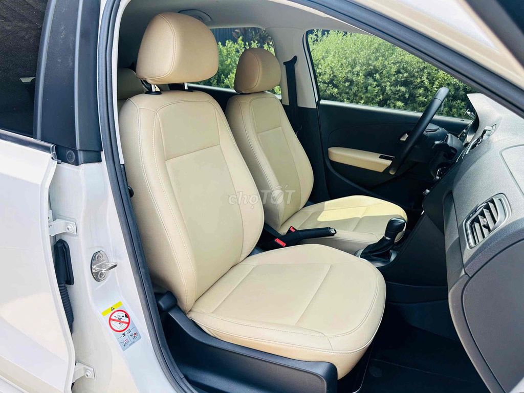 Volkswagen Polo Hatchback 2020 XE CTY XUẤT HOÁ ĐƠN. Mua bán Ô tô tại Thành phố Thủ Đức Tp Hồ Chí Minh được đăng bởi Hứa Bửu hình 11