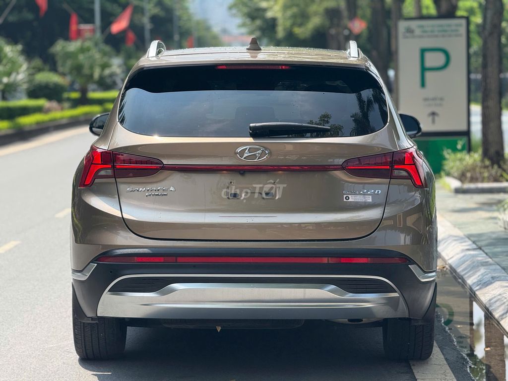 Hyundai Santafe 2.2D Premium 2022 1 chủ odo 7v9km. Mua bán Ô tô tại Quận Bắc Từ Liêm Hà Nội được đăng bởi Mr Cường hình 2