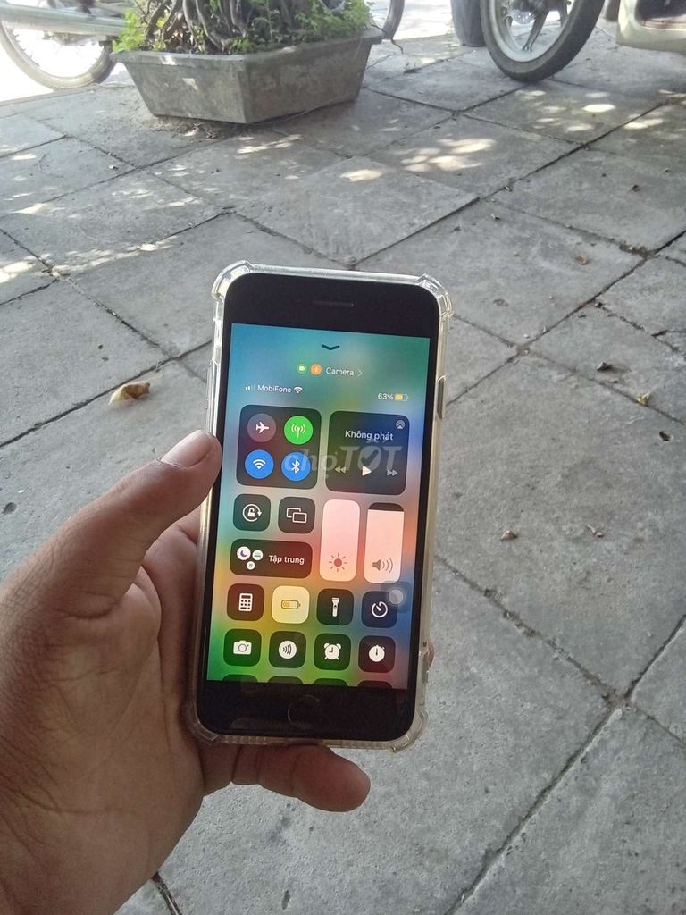 Apple iPhone 8 64GB Đen. Mua bán Điện thoại tại Thành phố Qui Nhơn Bình Định được đăng bởi Bình Thái hình 1