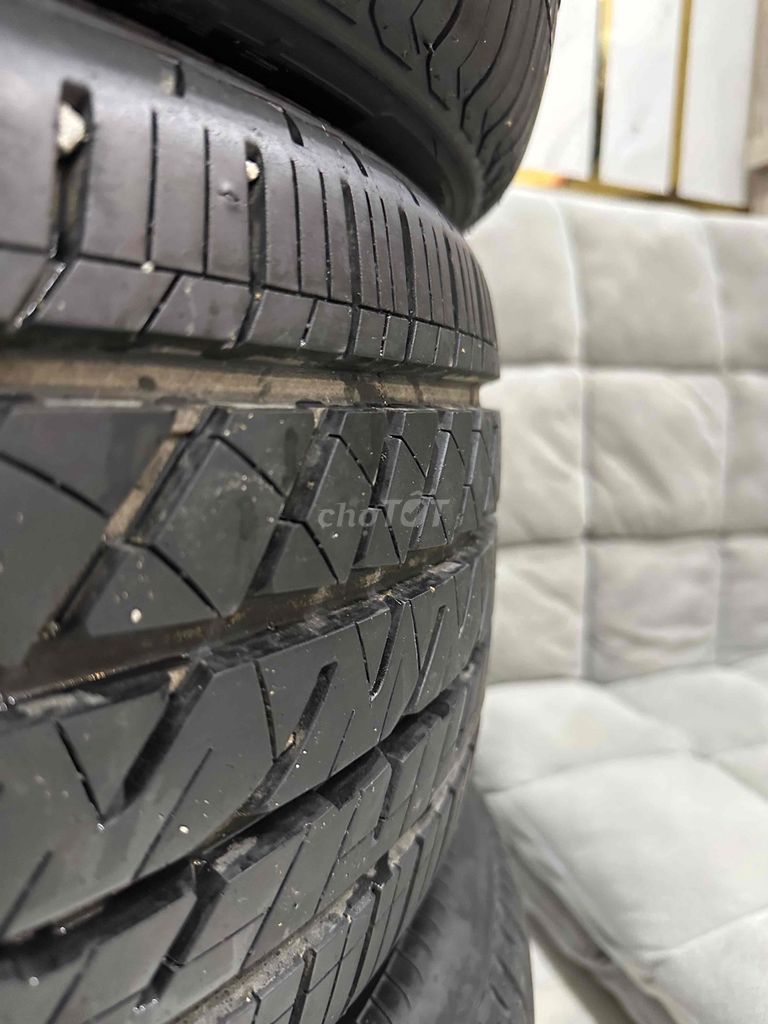 lốp lướt. Mua bán Phụ tùng xe tại Quận 8 Tp Hồ Chí Minh được đăng bởi Bảo hình 3
