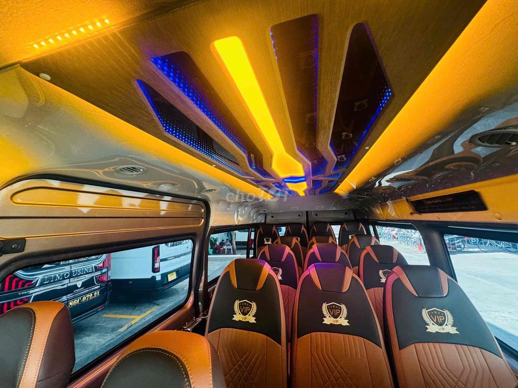 Transit 16c 2023 lên full option - trả trước 350tr. Mua bán Ô tô tại Thành phố Bà Rịa Bà Rịa - Vũng Tàu được đăng bởi Ford KDV hình 9