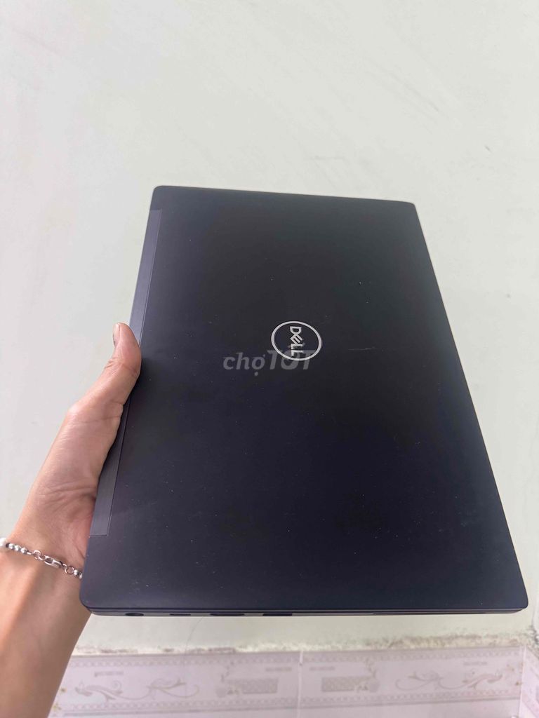 Dell Latitude 7390 i5 8th 13.3 inch 8GB/256GB SSD. Mua bán Laptop tại Quận Tân Bình Tp Hồ Chí Minh được đăng bởi laptop cũ thanh lý  hình 1