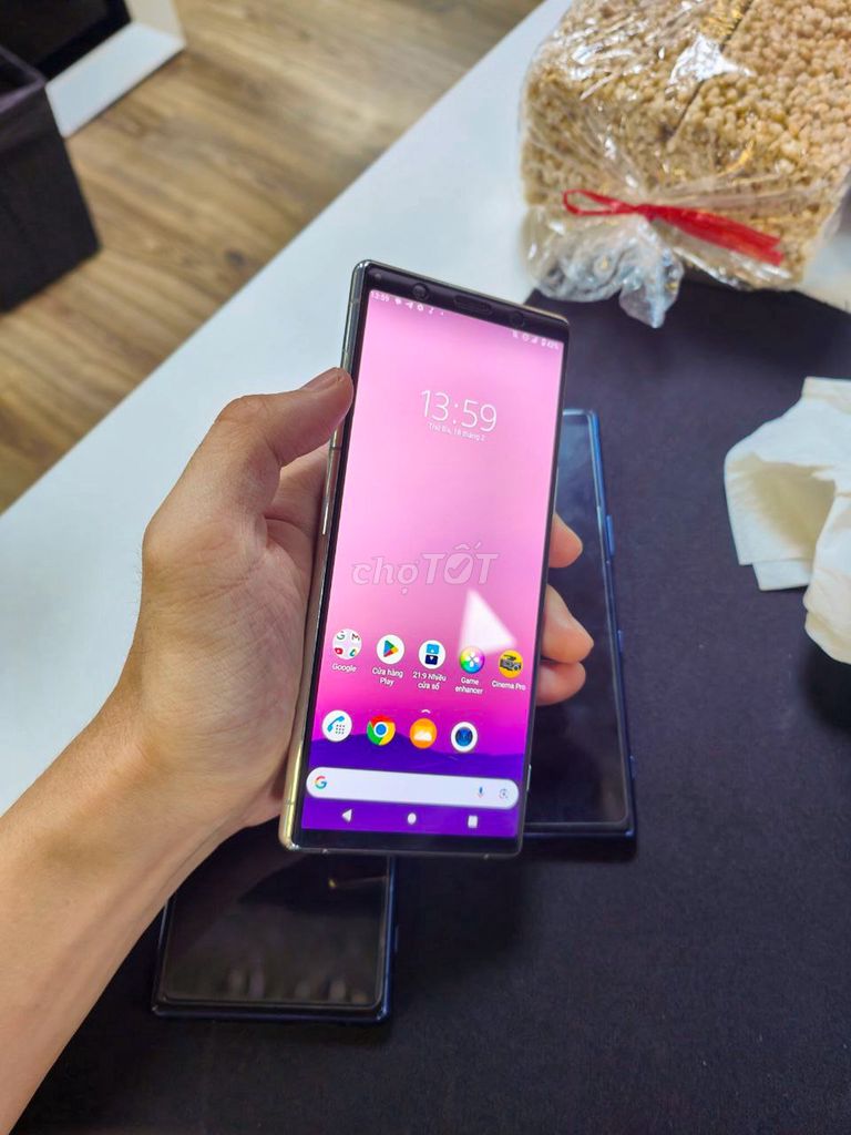 Sony Xperia 5 6/64 rom quốc tế Snap 855