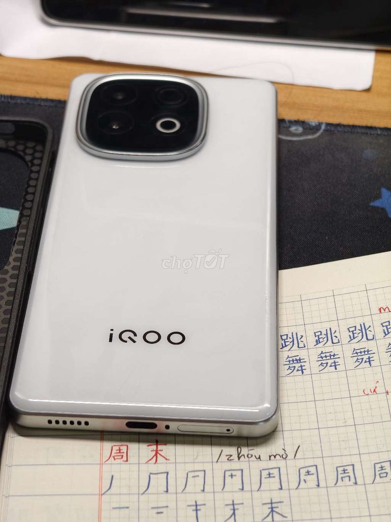 IQOO Z10 Turbo Plus 256GB Trắng. Mua bán Điện thoại tại Huyện Thanh Liêm Hà Nam được đăng bởi Nguyễn Đức Việt  hình 1