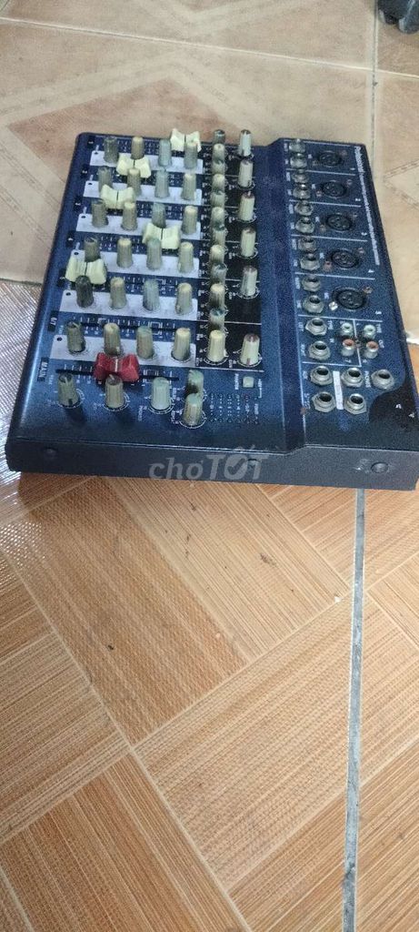 Mixer bàn Professional. Mua bán Tivi, Âm thanh tại Quận Bình Tân Tp Hồ Chí Minh được đăng bởi Huỳnh Tấn hình 1