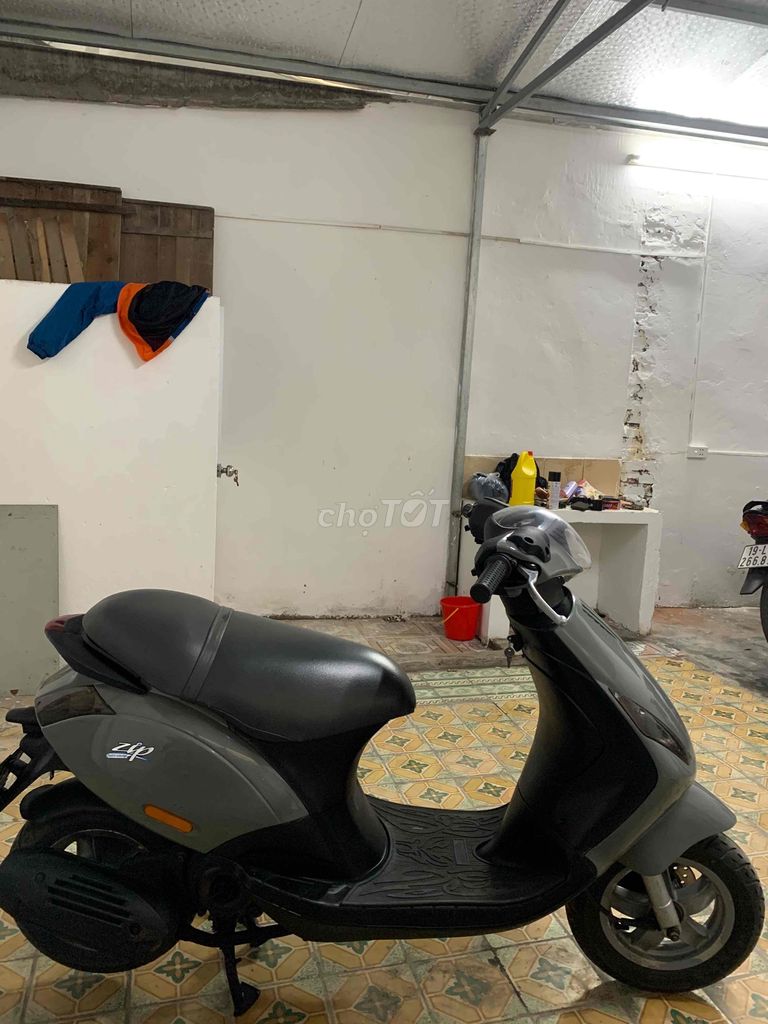 zip 100cc. Mua bán Xe máy tại Quận Tây Hồ Hà Nội được đăng bởi A Cuong hình 3