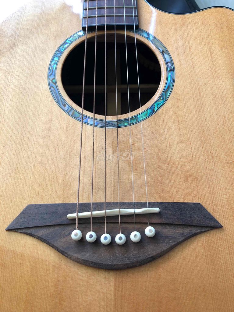 Đàn Guitar Acoustic Handmade FullsolidThuận Guitar