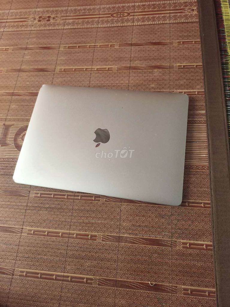 Apple MacBook Air 2018 i5 13.3 inch 8GB hồng. Mua bán Laptop tại Huyện Giao Thủy Nam Định được đăng bởi trần thế dương hình 1