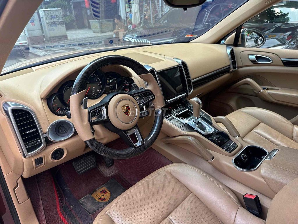 Porsche Cayenne 2011  - 11000 km. Mua bán Ô tô tại Quận Cầu Giấy Hà Nội được đăng bởi Nguyễn Quang Linh hình 2