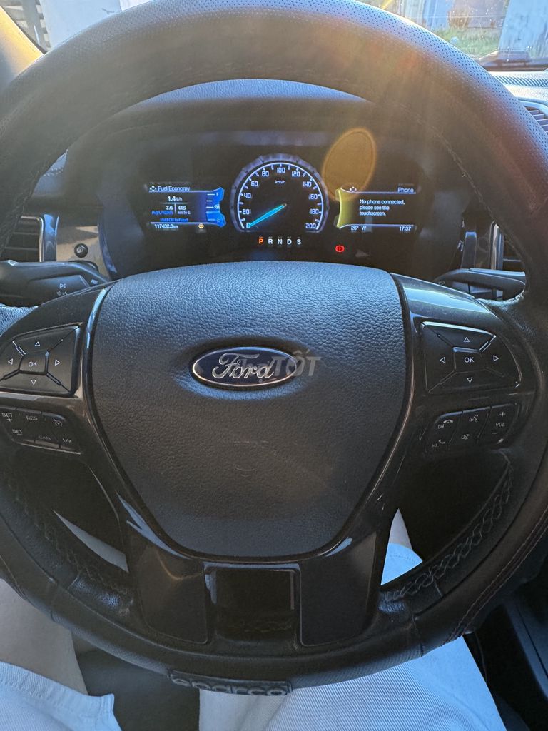 Ford Everest 2018 Titanium 2.2L AT 4x2 - 110000 km. Mua bán Ô tô tại Thành phố Pleiku Gia Lai được đăng bởi Tuấn hình 7