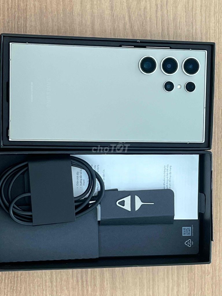 Samsung Galaxy S24 Ultra 256GB Full box Vn. Mua bán Điện thoại tại Thành phố Long Xuyên An Giang được đăng bởi Laptop Mai Lý Nghĩa hình 1