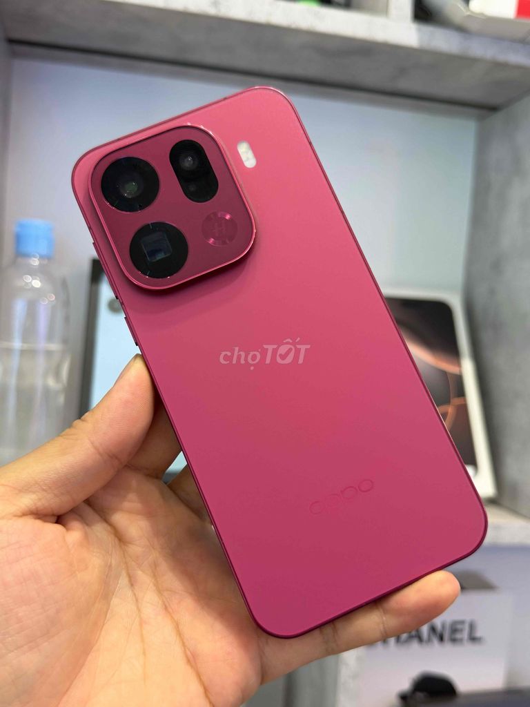 Oppo Find X9 Pro 16GB/512GB Đỏ 2 sim 80W. Mua bán Điện thoại tại Quận 3 Tp Hồ Chí Minh được đăng bởi Trịnh Quang Linh hình 1