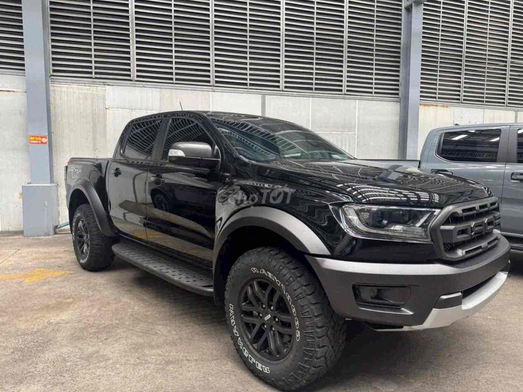 Морской аттракцион Ford Raptor 2020 с запахом 33 000 км