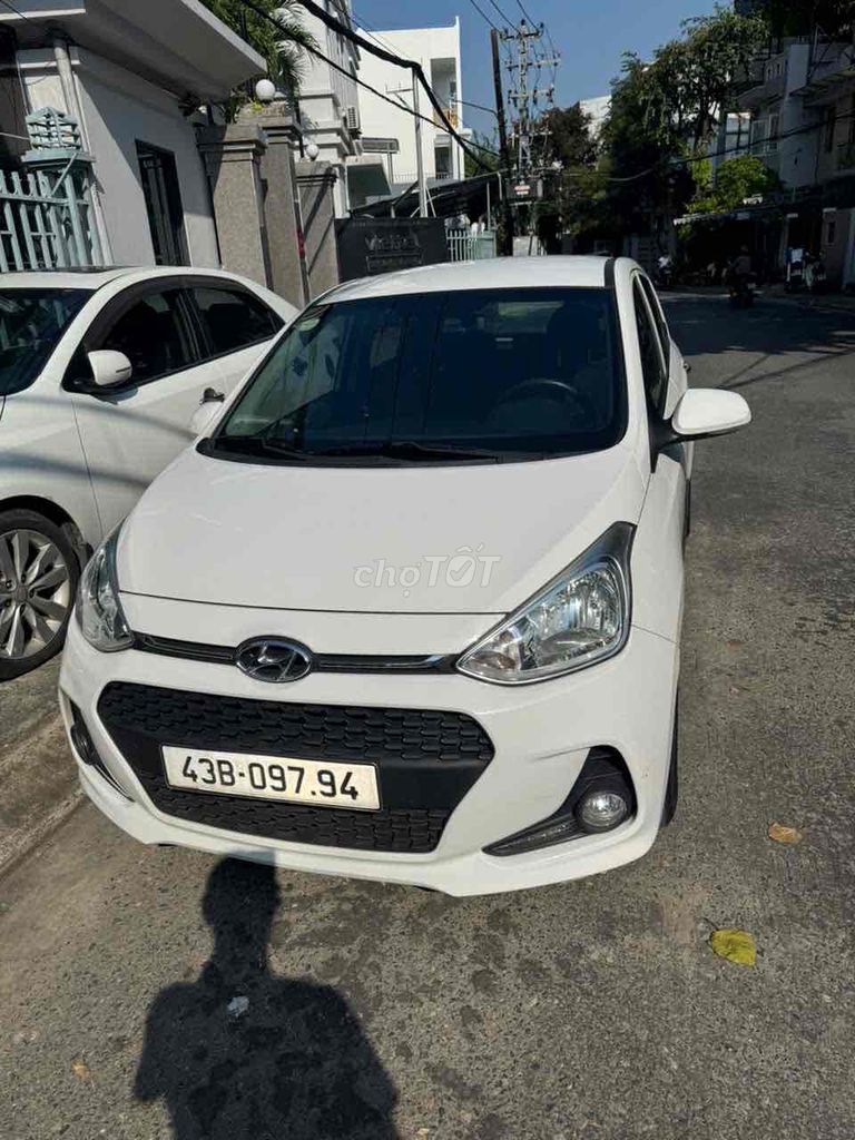 Хюндай Гранд i10 1.2 AT 2021 Белый автомат