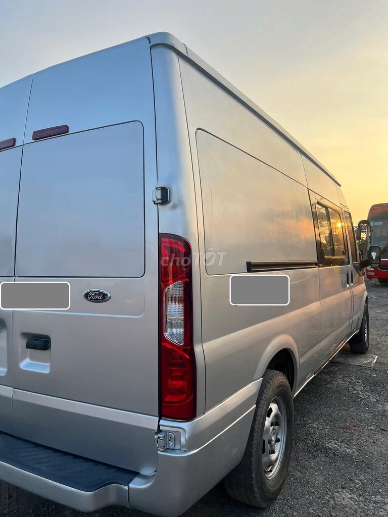 Ford Transit 2017 фургон 5 мест 900 кг