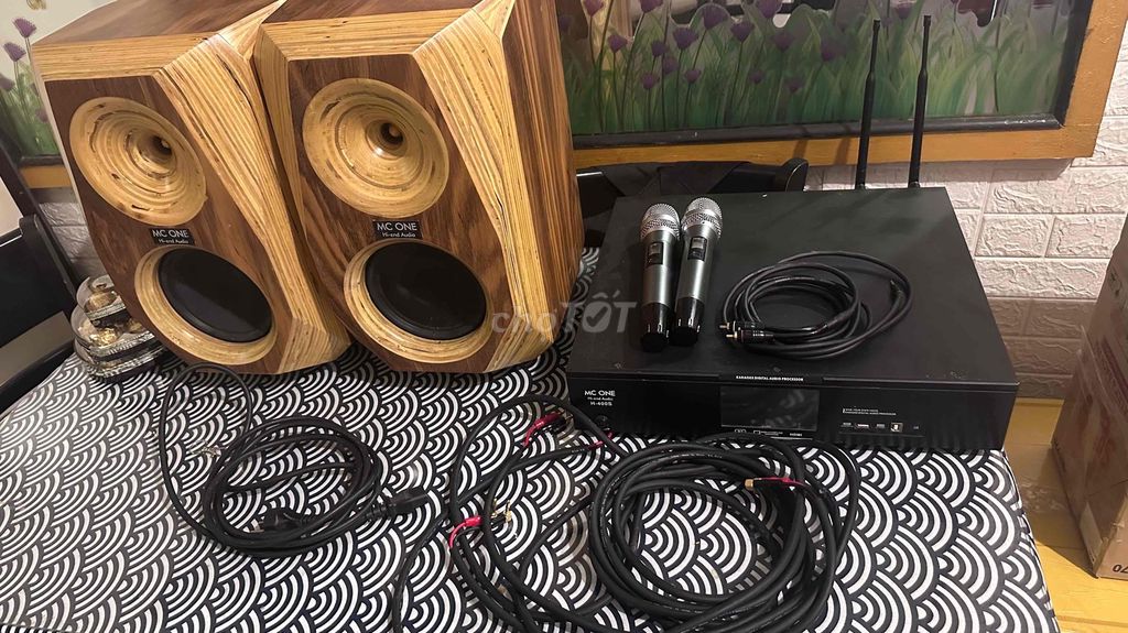 Loa MC One XLC-6 và Bộ KTS Karaoke MC One H-400S. Mua bán Tivi, Âm thanh tại Quận Phú Nhuận Tp Hồ Chí Minh được đăng bởi Troy Huynh hình 1