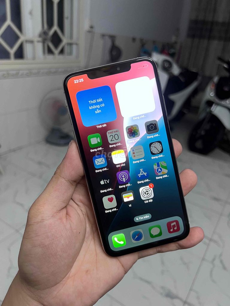 Apple iPhone XS Max 256GB Trắng Đã qua sử dụng. Mua bán Điện thoại tại Quận 8 Tp Hồ Chí Minh được đăng bởi Sang Máy Cỏ hình 1
