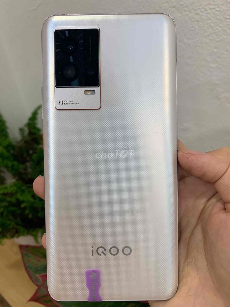 IQOO 8 Trắng Còn mới. Mua bán Điện thoại tại Quận Hoàng Mai Hà Nội được đăng bởi Ánh Dương Store hình 1