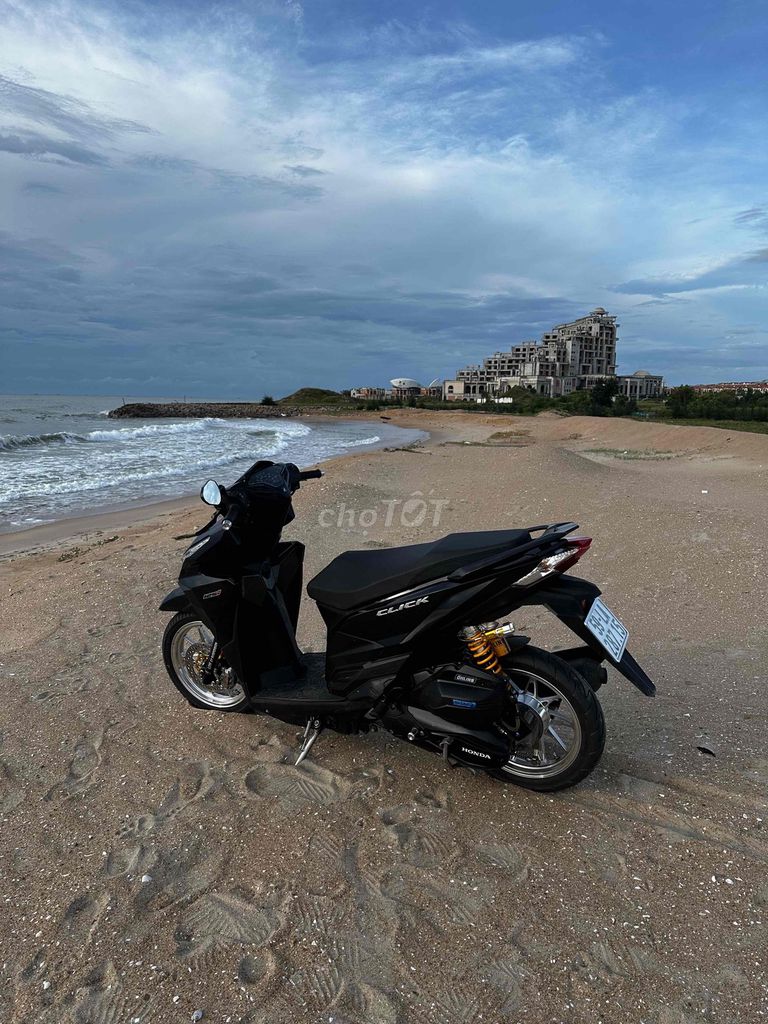 Vario 125 mẫu cũ nhập indo cuối 12/2017. Mua bán Xe máy tại Quận Bình Tân Tp Hồ Chí Minh được đăng bởi Lượng Lượng hình 2