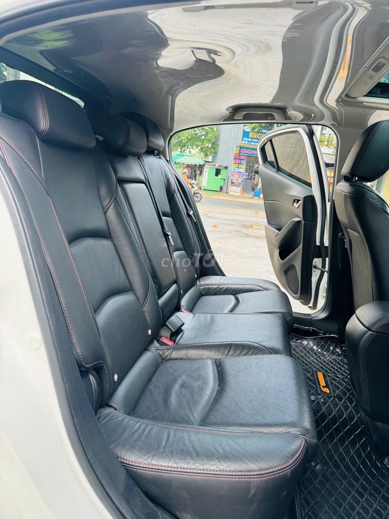 Mazda 3 1.5 AT 2016 (Hatback) -368tr. Mua bán Ô tô tại Thành phố Dĩ An Bình Dương được đăng bởi Siêu Thị Ô Tô Bình Dương  hình 11
