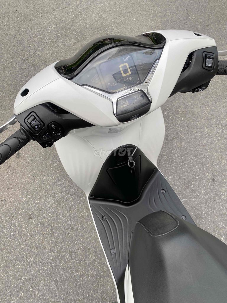 Honda SH Việt 2022!! 150 phanh CBS / 35N1-557.63. Mua bán Xe máy tại Quận Hoàng Mai Hà Nội được đăng bởi Xe Máy Quân Oanh  hình 5