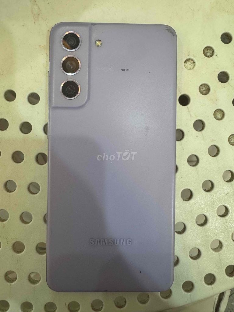 Samsung Galaxy S21 FE 5G 2 sim. Mua bán Điện thoại tại Quận Hoàng Mai Hà Nội được đăng bởi lâm hình 1